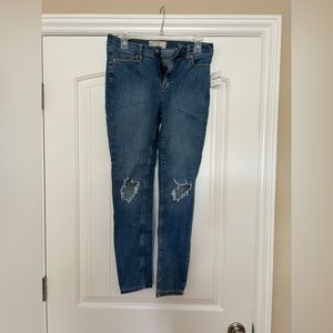 NWT Free People size 28 jeans.